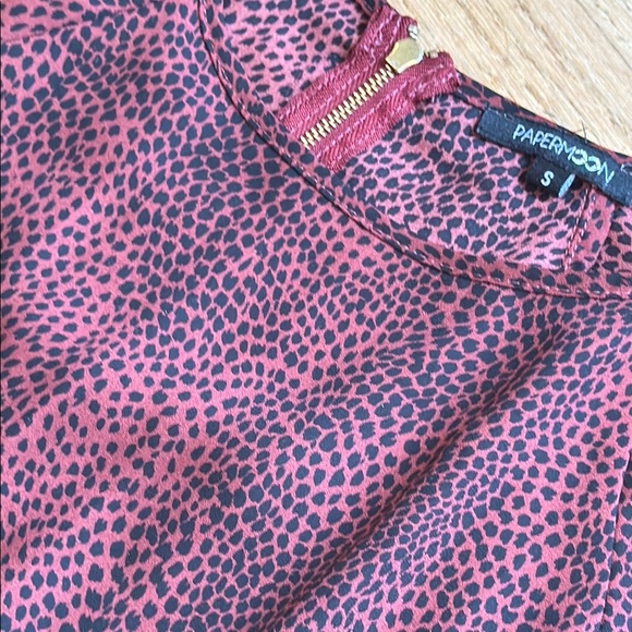 Papermoon Red Boxy 3/4 Sleeve Blouse - Picture 5 of 10